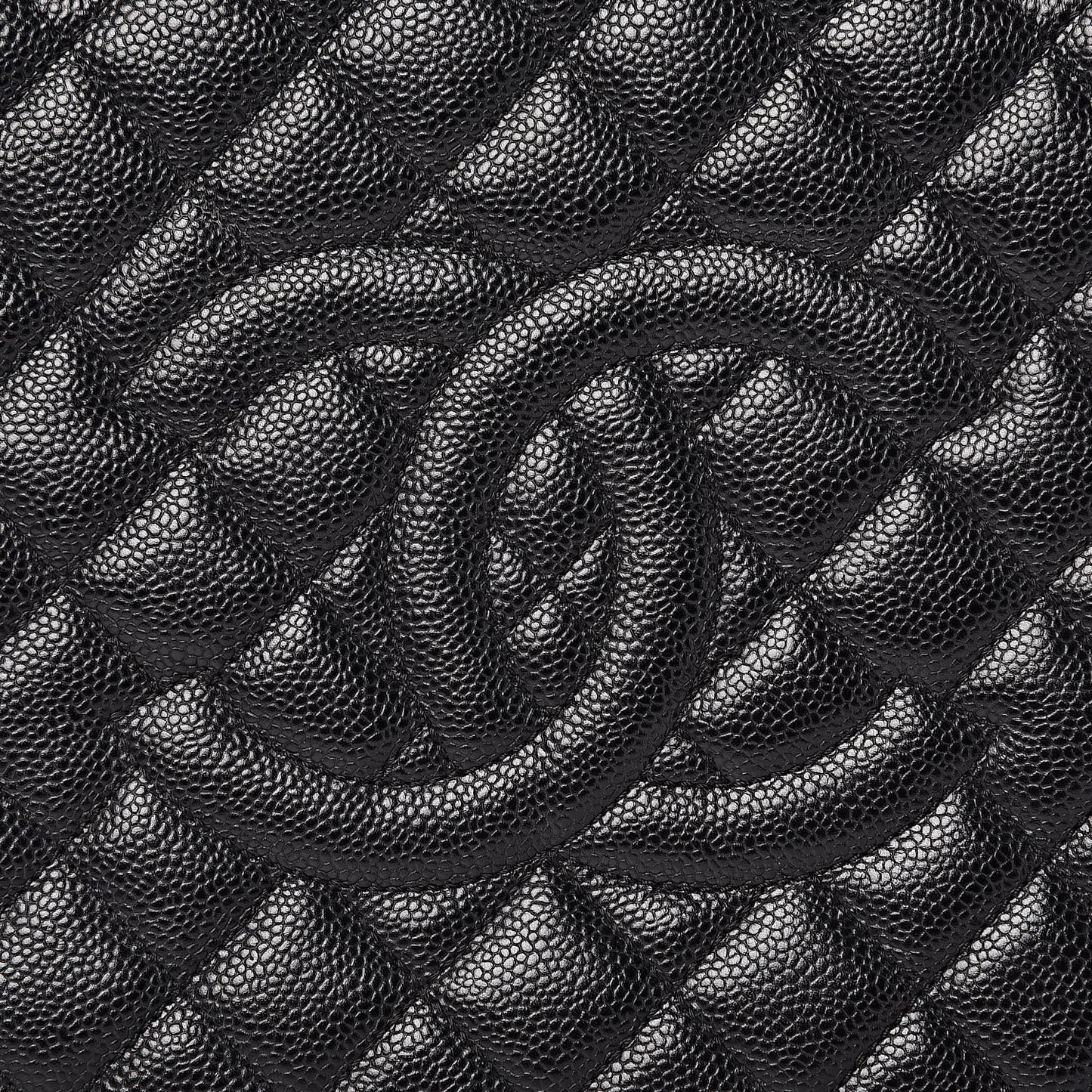 Caviar Quilted XL Grand Shopping Tote GST Black