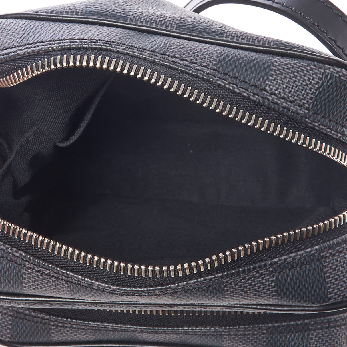 Damier Graphite Rem Bag