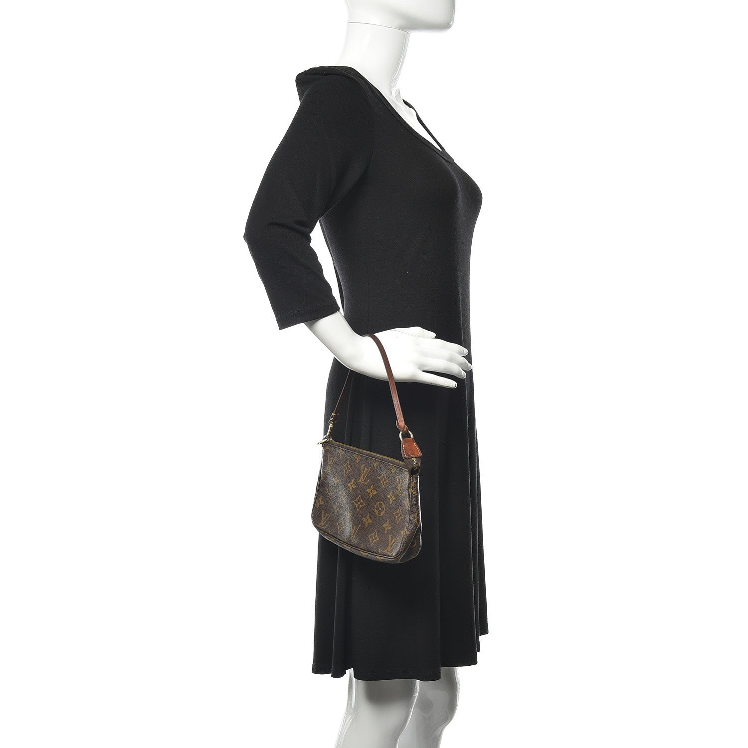 Louis Vuitton Monogram Pochette Accessories 2 of 11