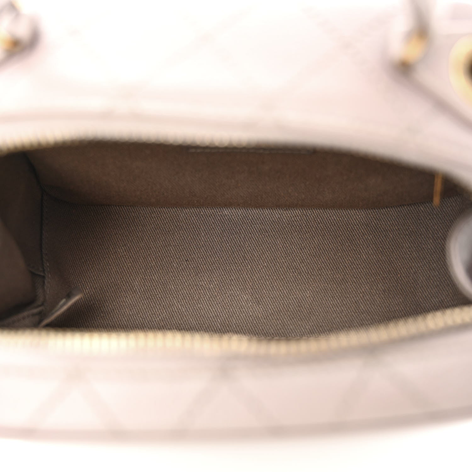 Chanel Shiny Calfskin Goatskin Quilted Coco Curve Vanity Grey 5 of 11
