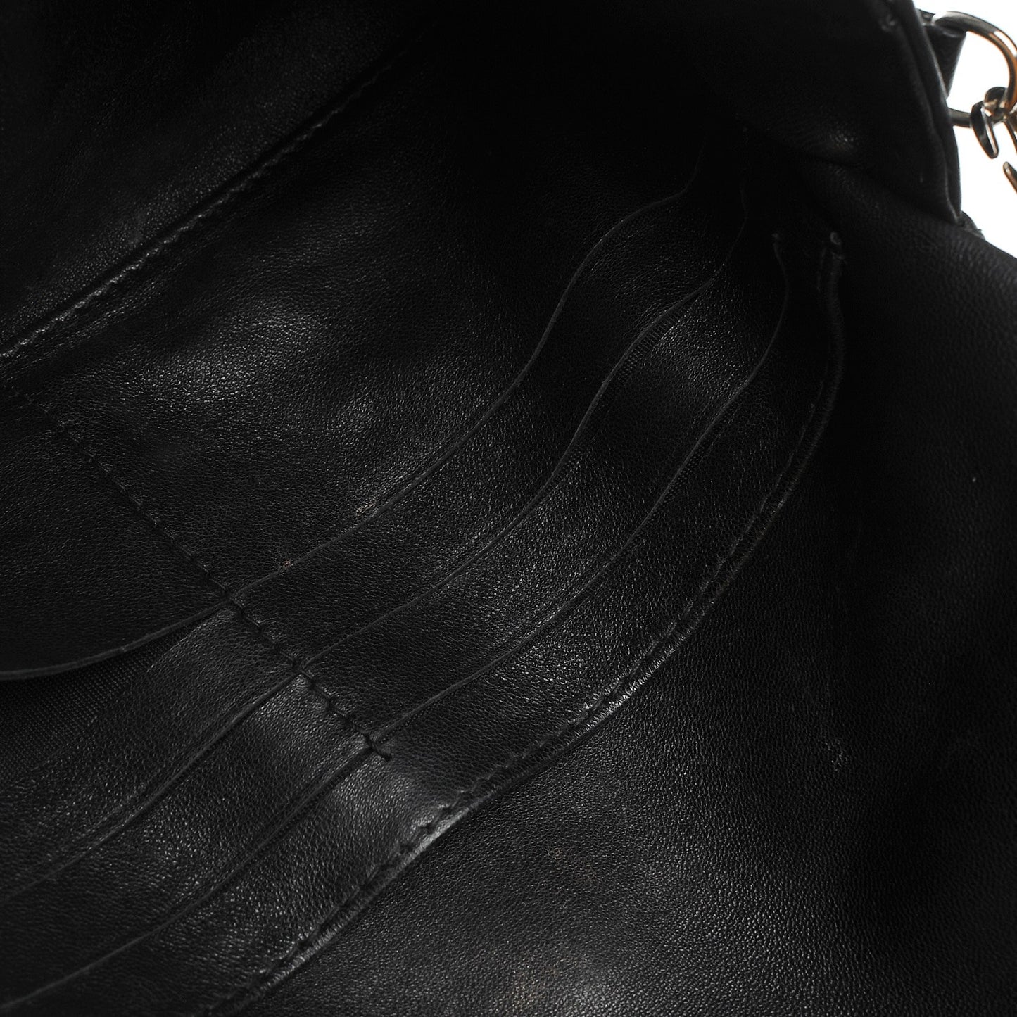 Lambskin Cannage New Lock Pouch Black
