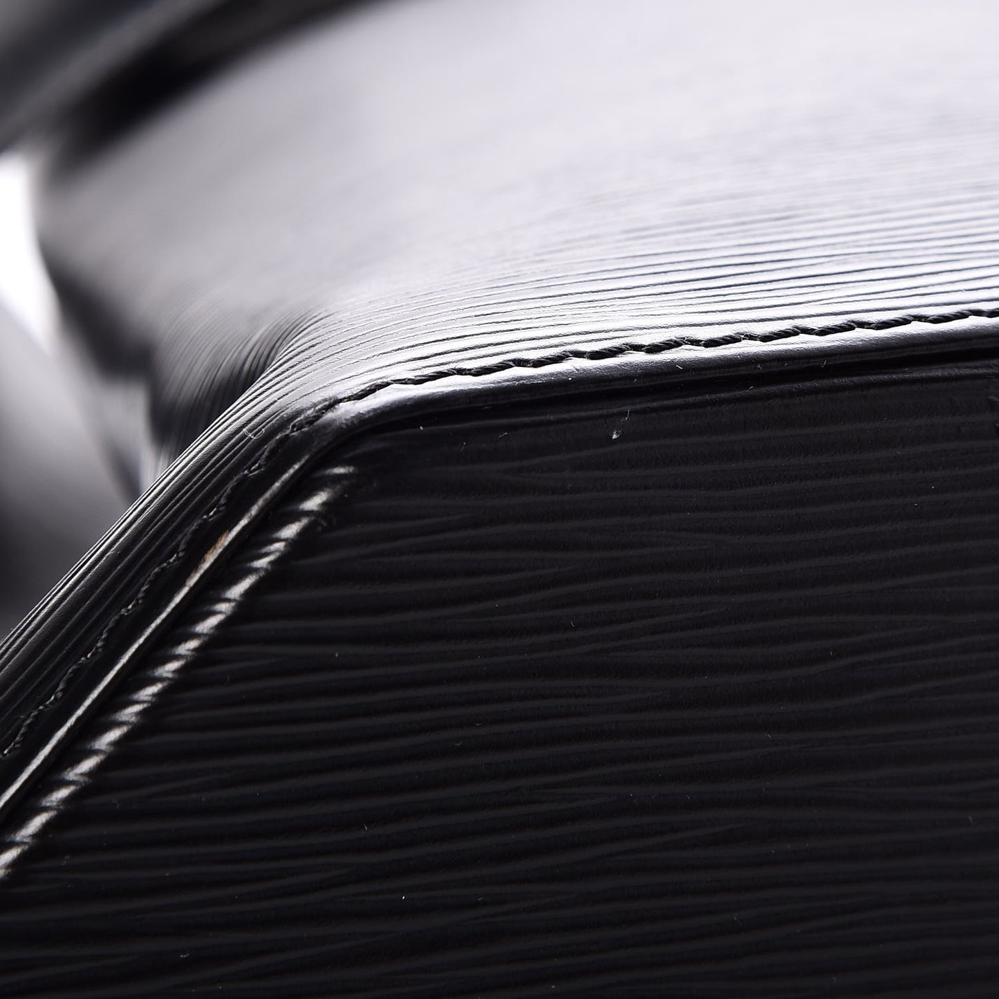 Epi Sac D'Epaule GM Black