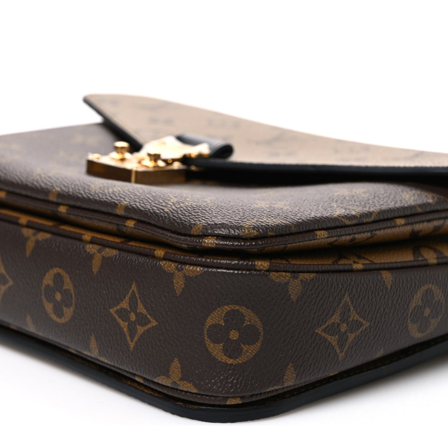 Reverse Monogram Pochette Metis