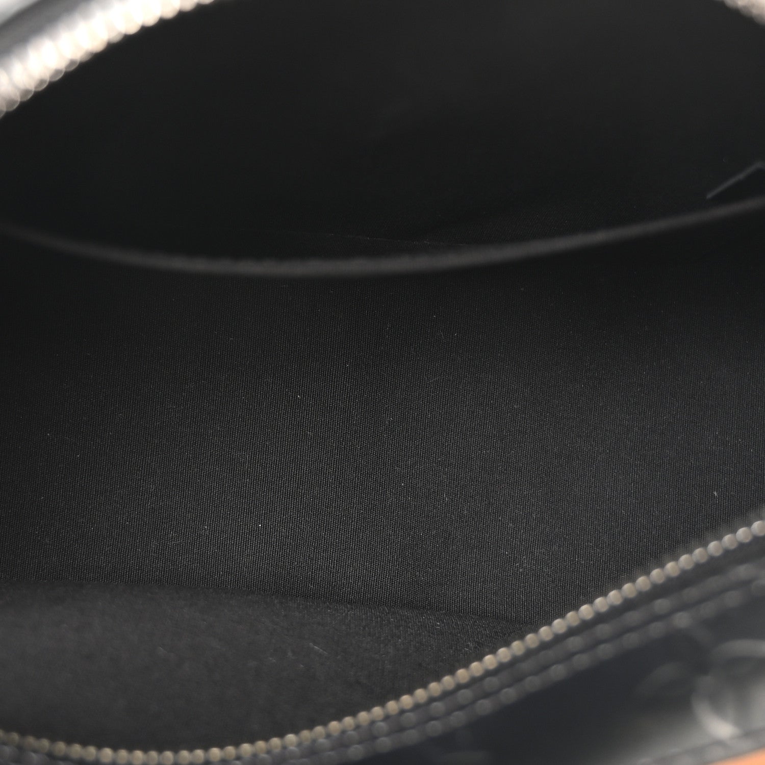 Louis Vuitton Mat Monogram Shelton Black 5 of 9