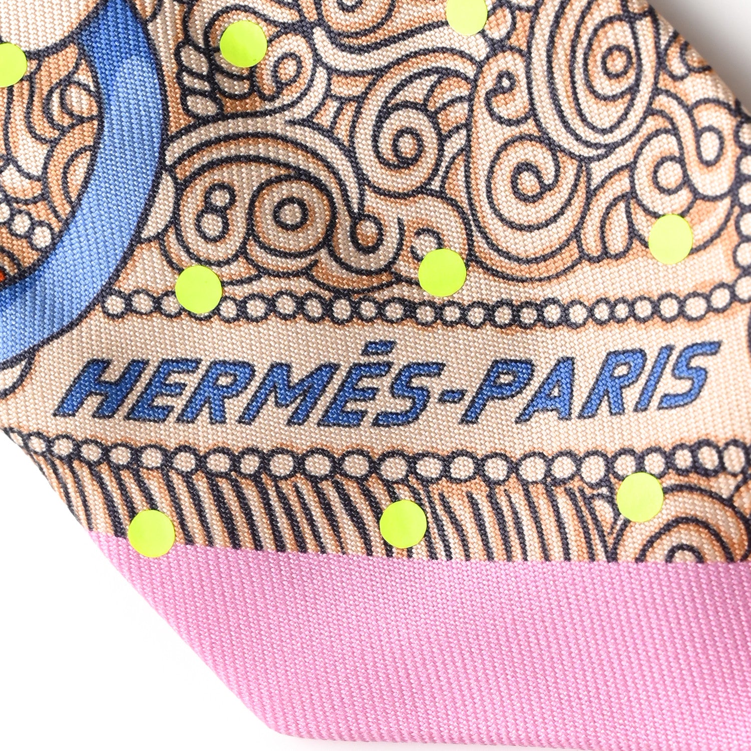 Hermes Silk Selle de Dignitaire Plumetis Twilly Rose Saumon Vert 2 of 5