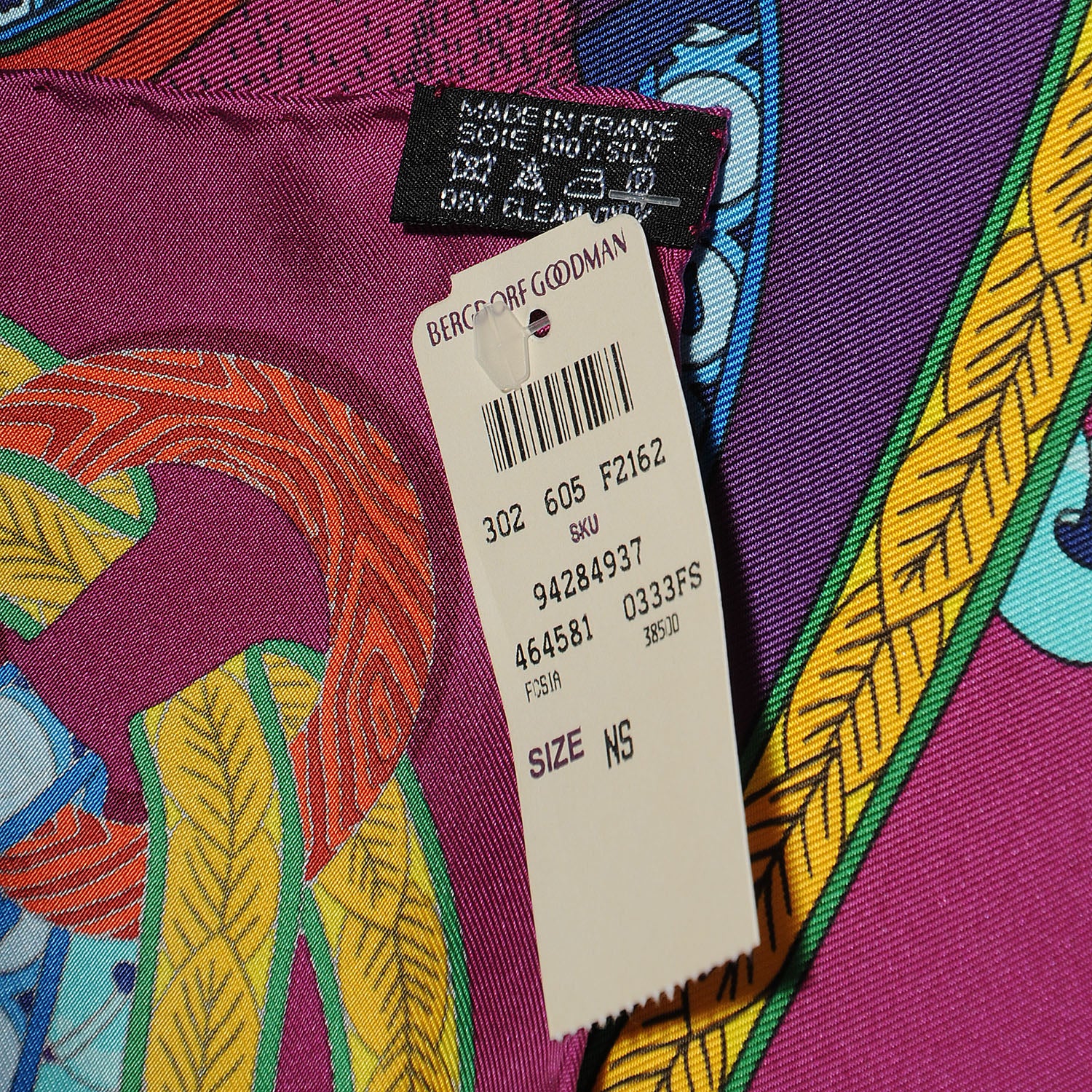Hermes Silk Dame de Coeur A Vous L'Honneur Scarf 90 5 of 5