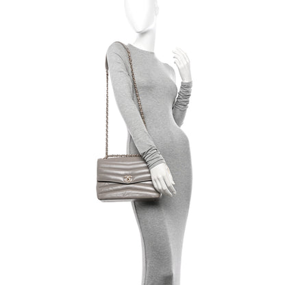 Chanel Shiny Lambskin Chevron Quilted Miroir Grey 2 of 10