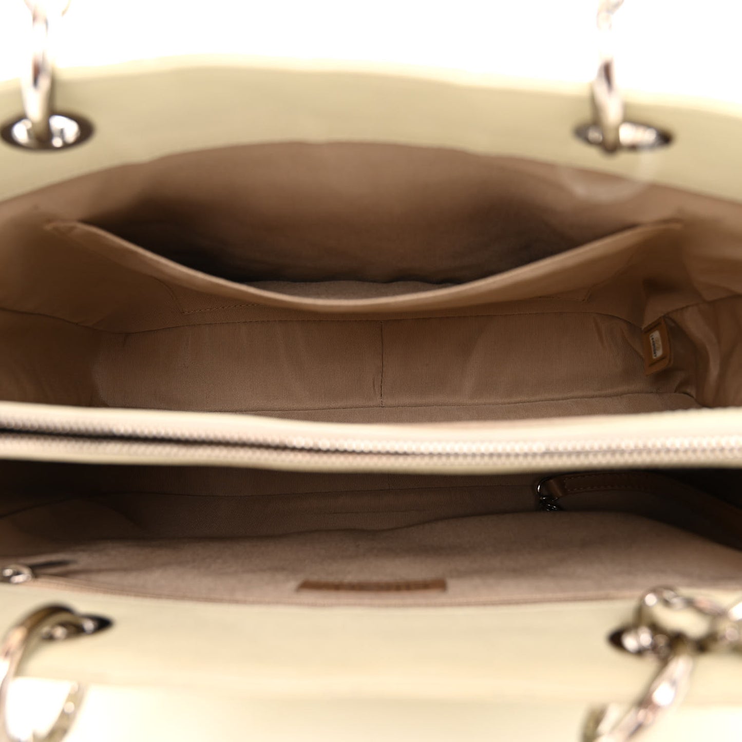 Caviar Quilted Grand Shopping Tote GST White