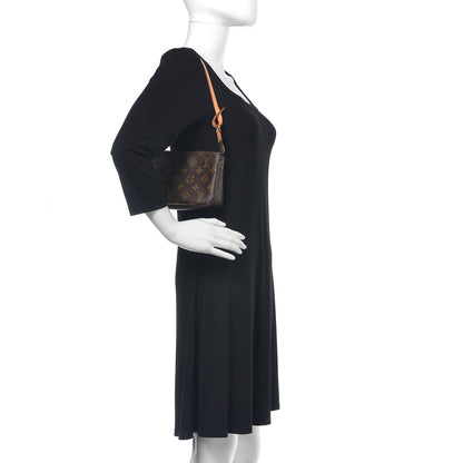 Louis Vuitton Monogram Pochette Accessories NM 2 of 10