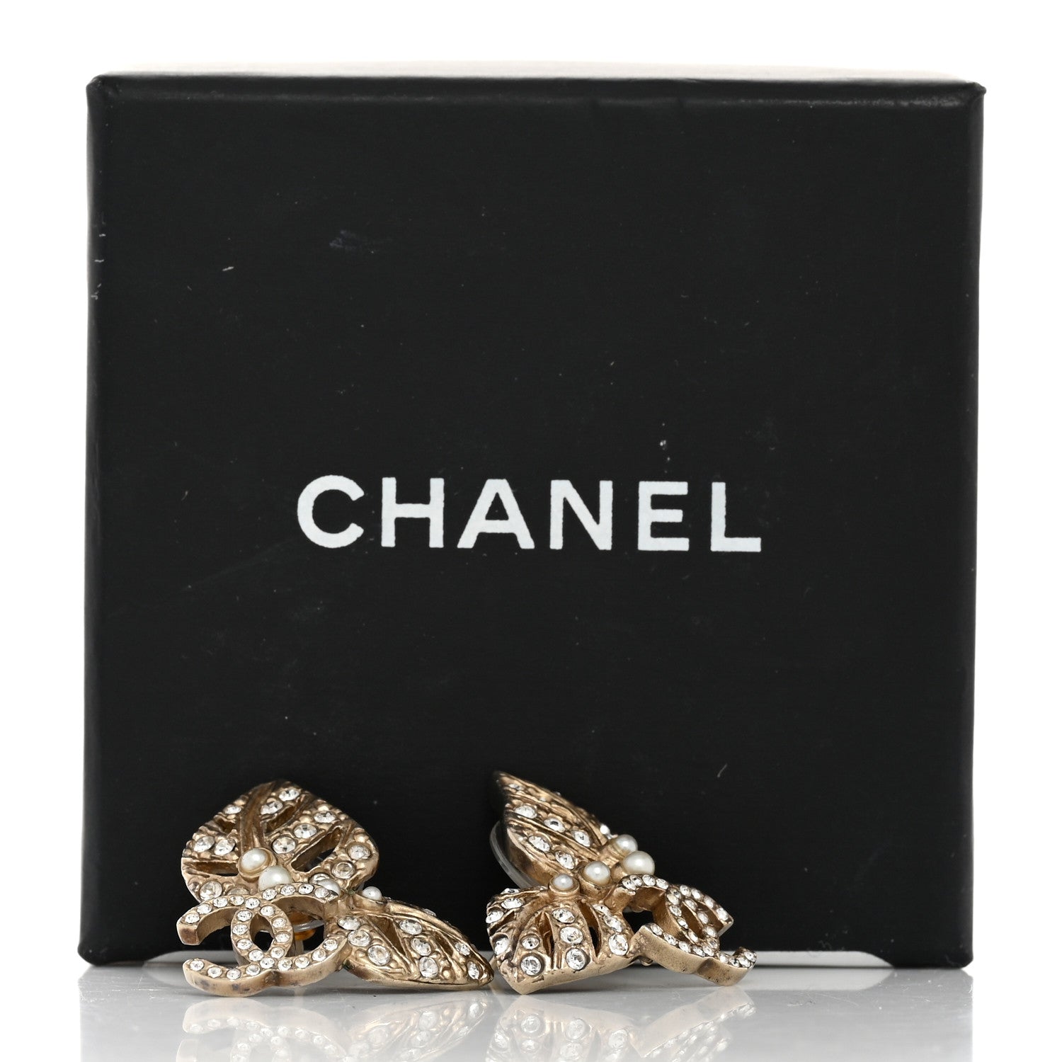 Chanel Crystal Pearl CC Leaf Earrings Gold 5 of 5
