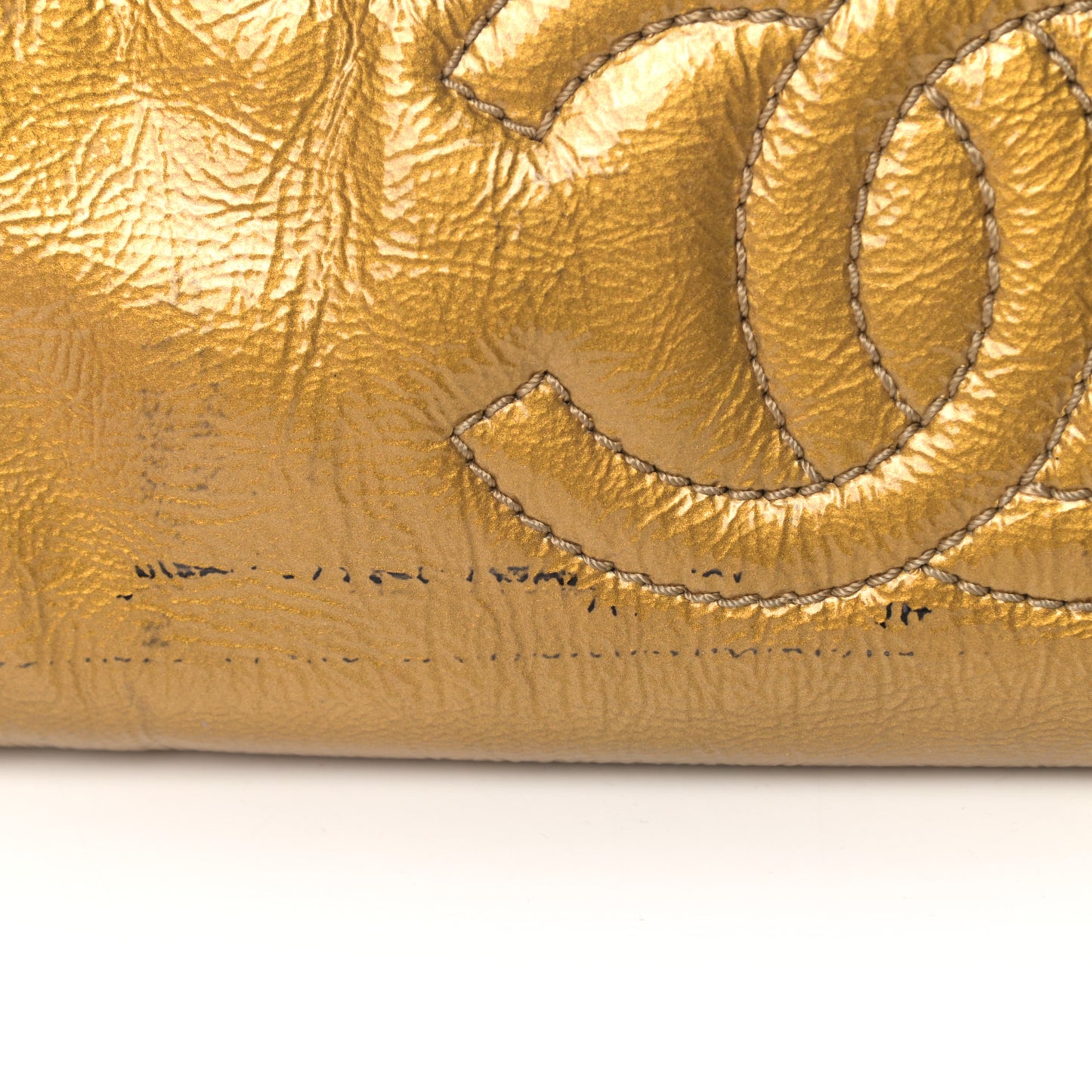 Patent Medium Luxe Ligne Bowler Gold