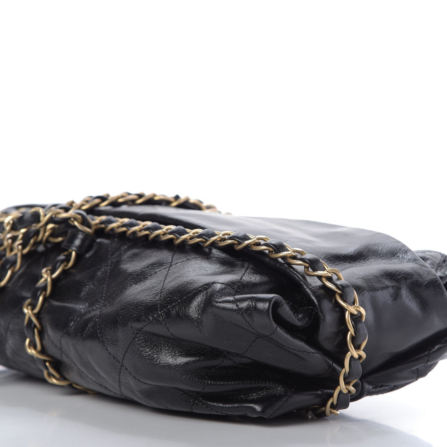 Calfskin Quilted Baluchon Black