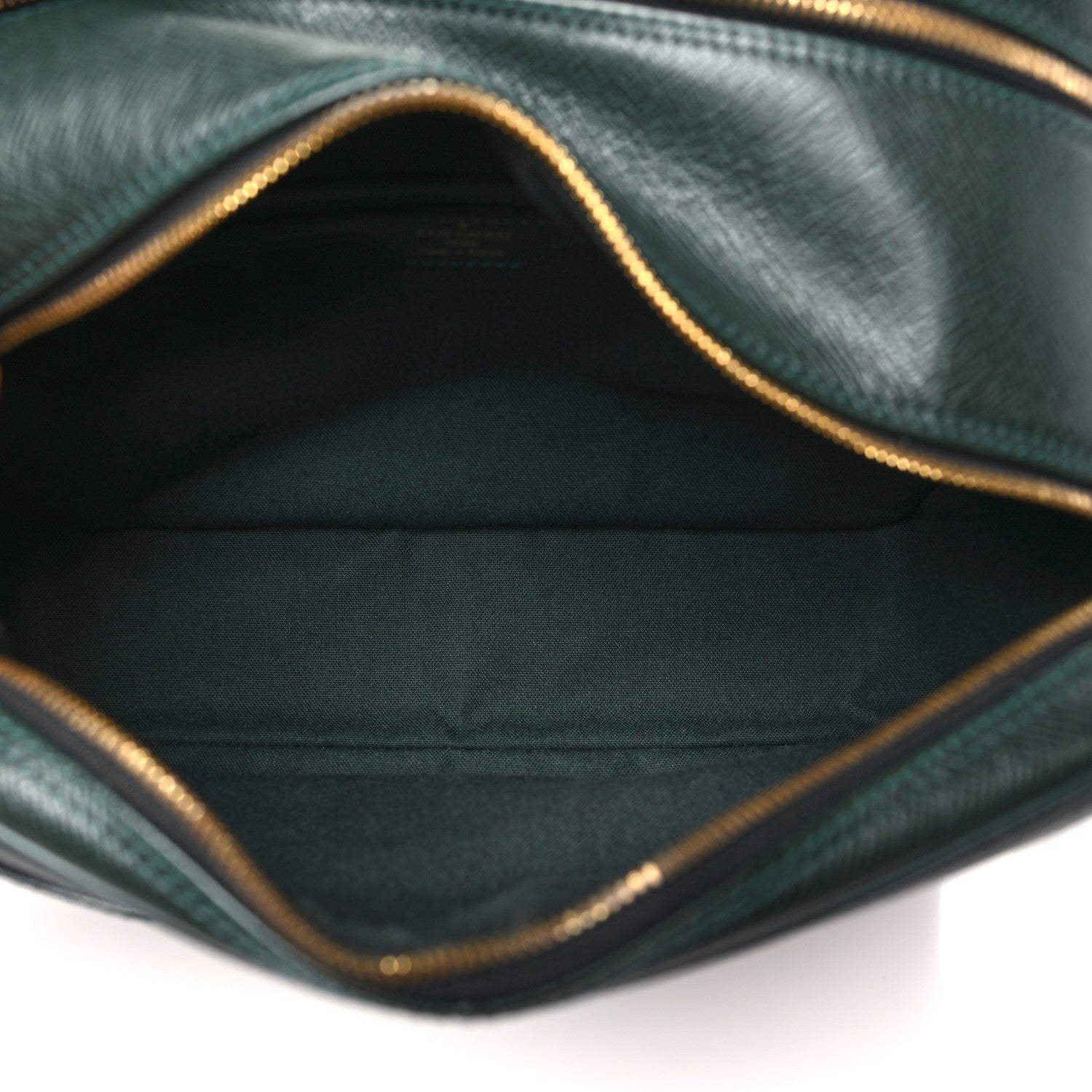 Louis Vuitton Taiga Reporter Messenger Epicea 5 of 12