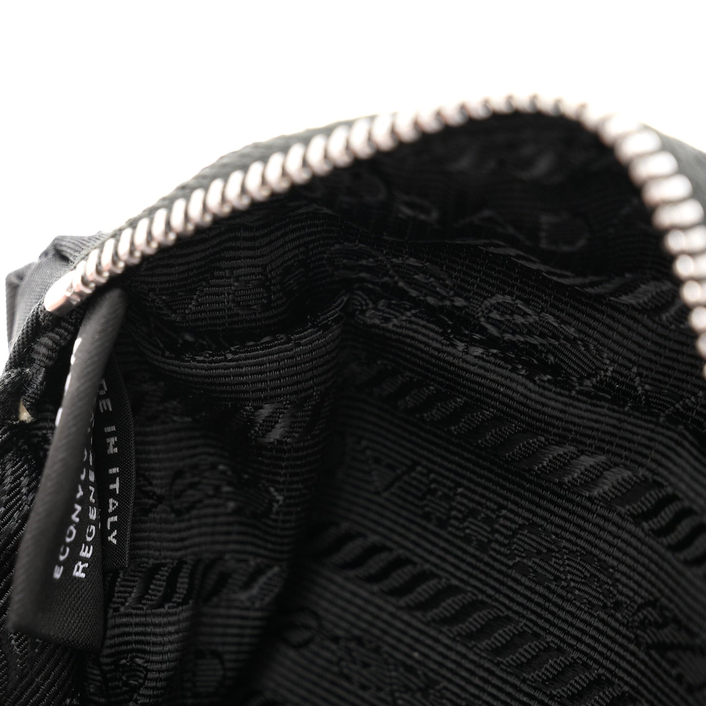 Tessuto Nylon Wrist Pouch Black