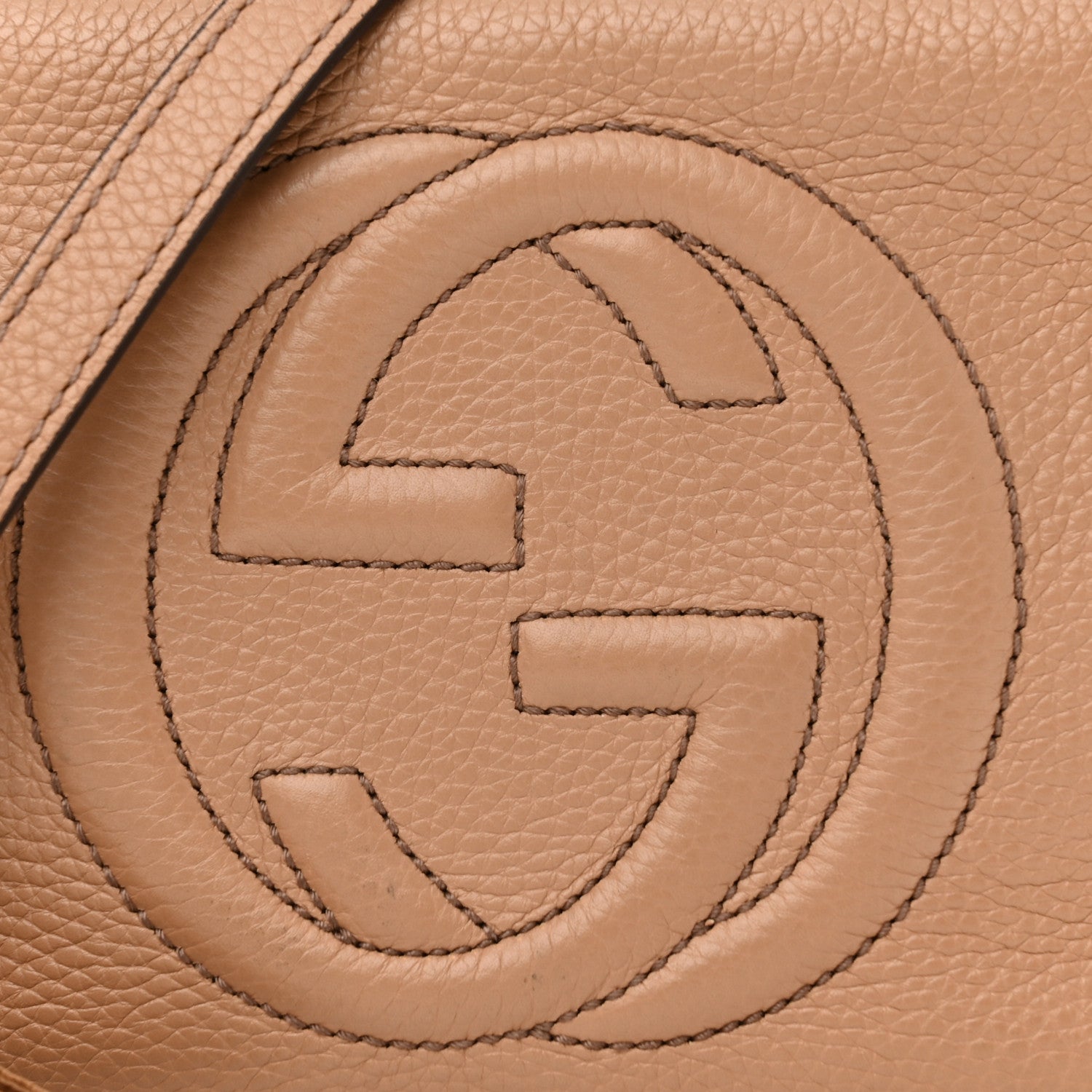 Gucci Pebbled Calfskin Small Soho Disco Bag Camelia 9 of 18