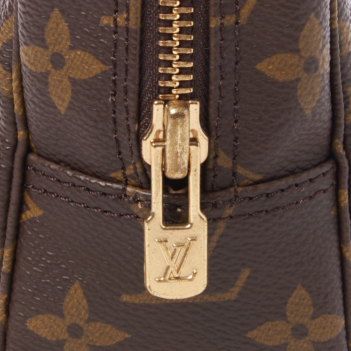 Louis Vuitton Monogram Trousse Toilette 23 7 of 8