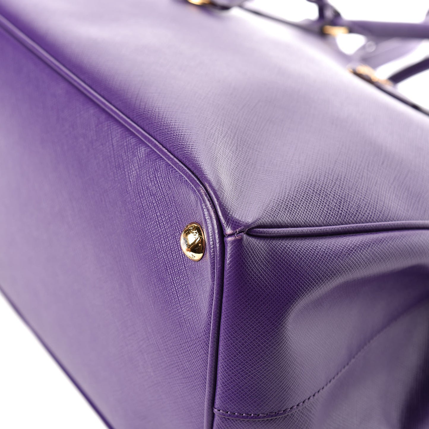 Saffiano Medium Galleria Double Zip Tote Viola