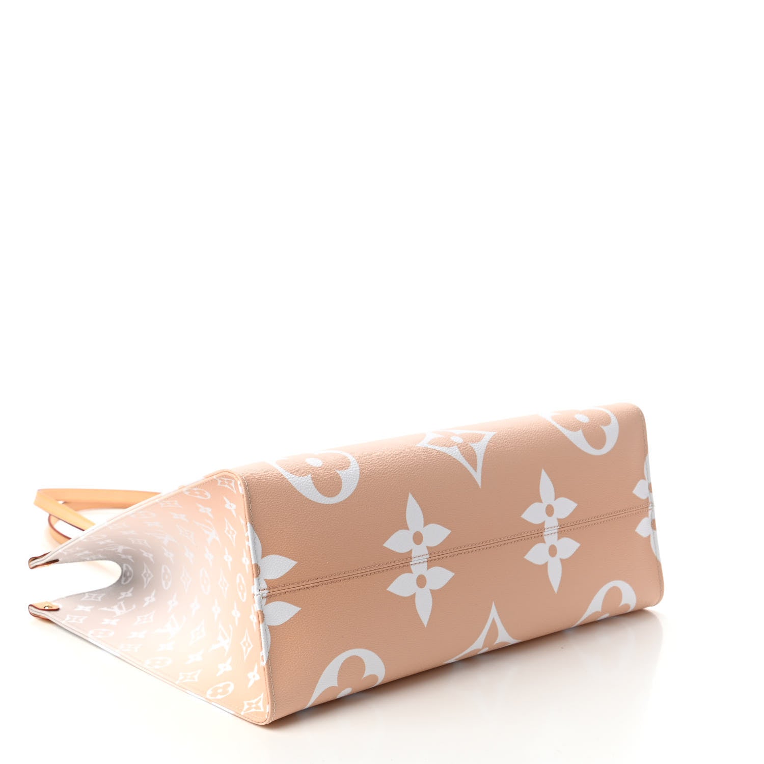 Louis Vuitton Monogram Giant By The Pool Onthego GM Brume 4 of 11