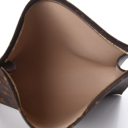 Louis Vuitton Monogram Toiletry Pouch 26 7 of 8