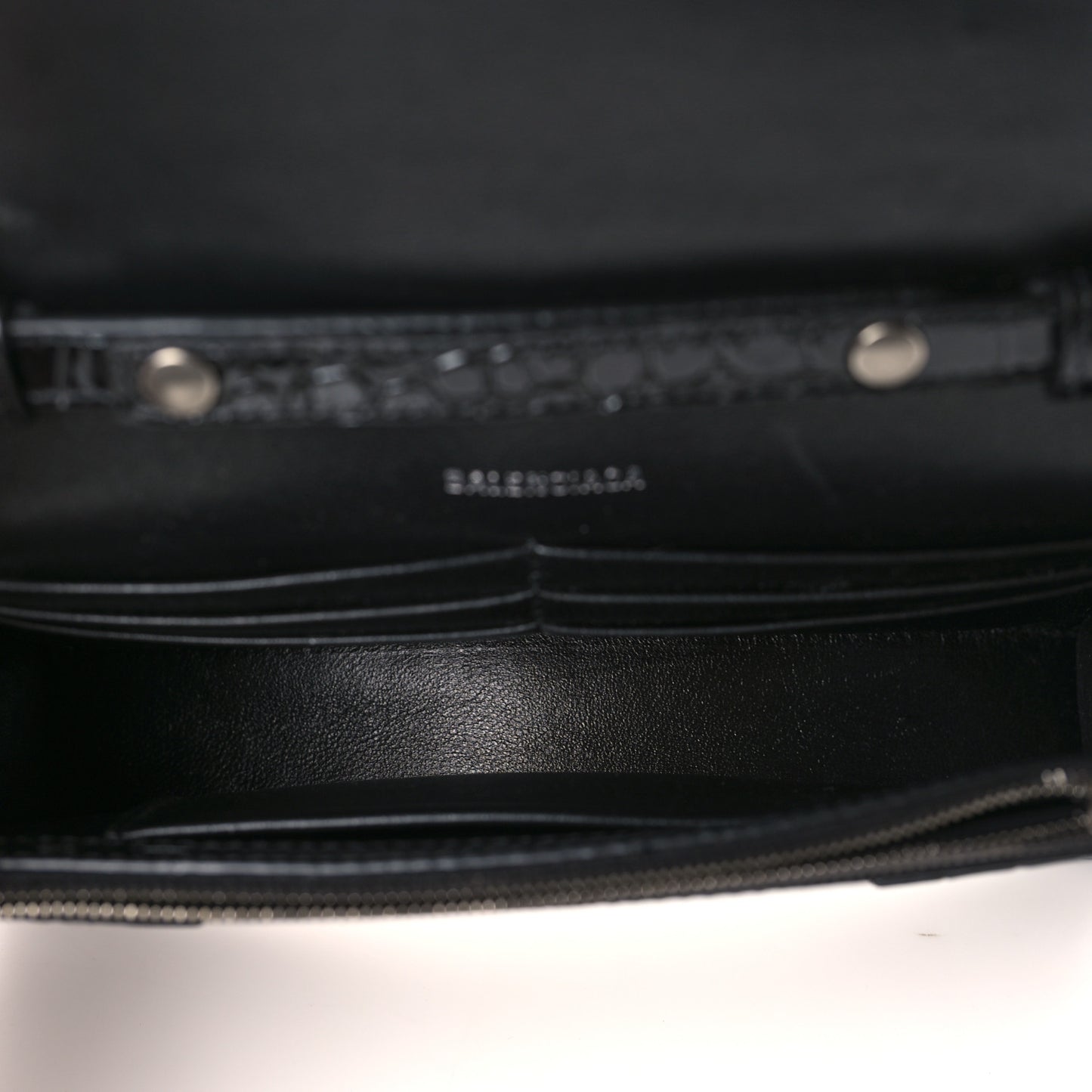 Shiny Calfskin Monochrome Crocodile Embossed Hourglass Chain Bag Black