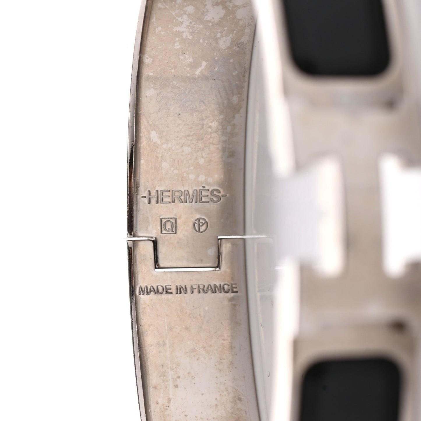 Enamel Narrow Clic Clac H Bracelet PM Black