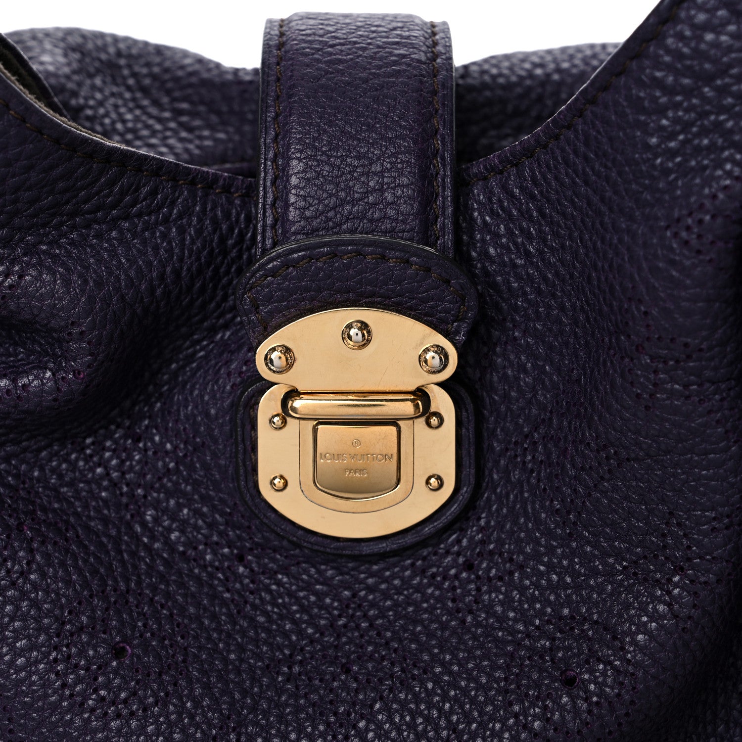 Louis Vuitton Mahina L Oursin 11 of 11