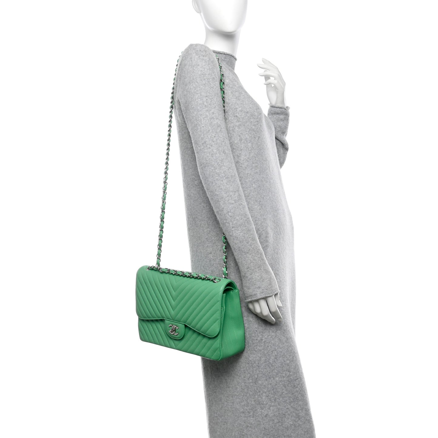 Caviar Chevron Quilted Jumbo Double Flap Green