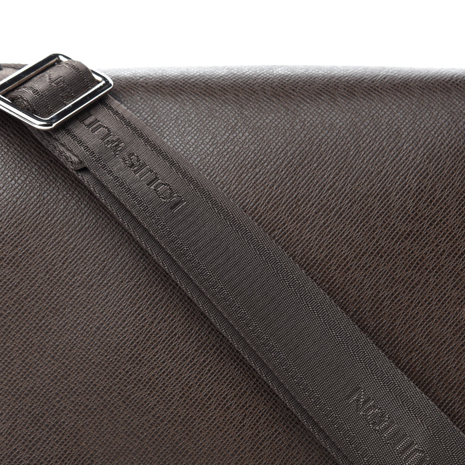 Louis Vuitton Taiga Roman PM Messenger Grizzli 15 of 15