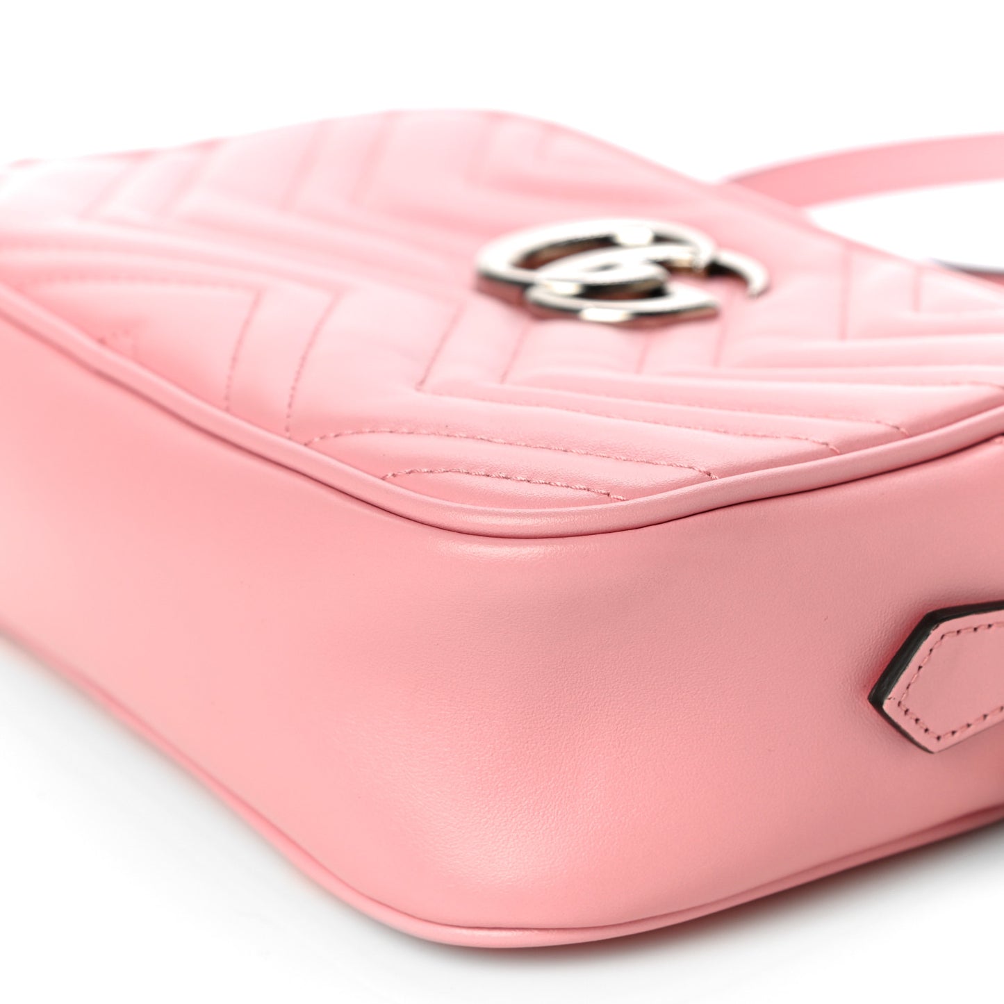 Calfskin Matelasse Small GG Marmont Chain Shoulder Bag Wild Rose