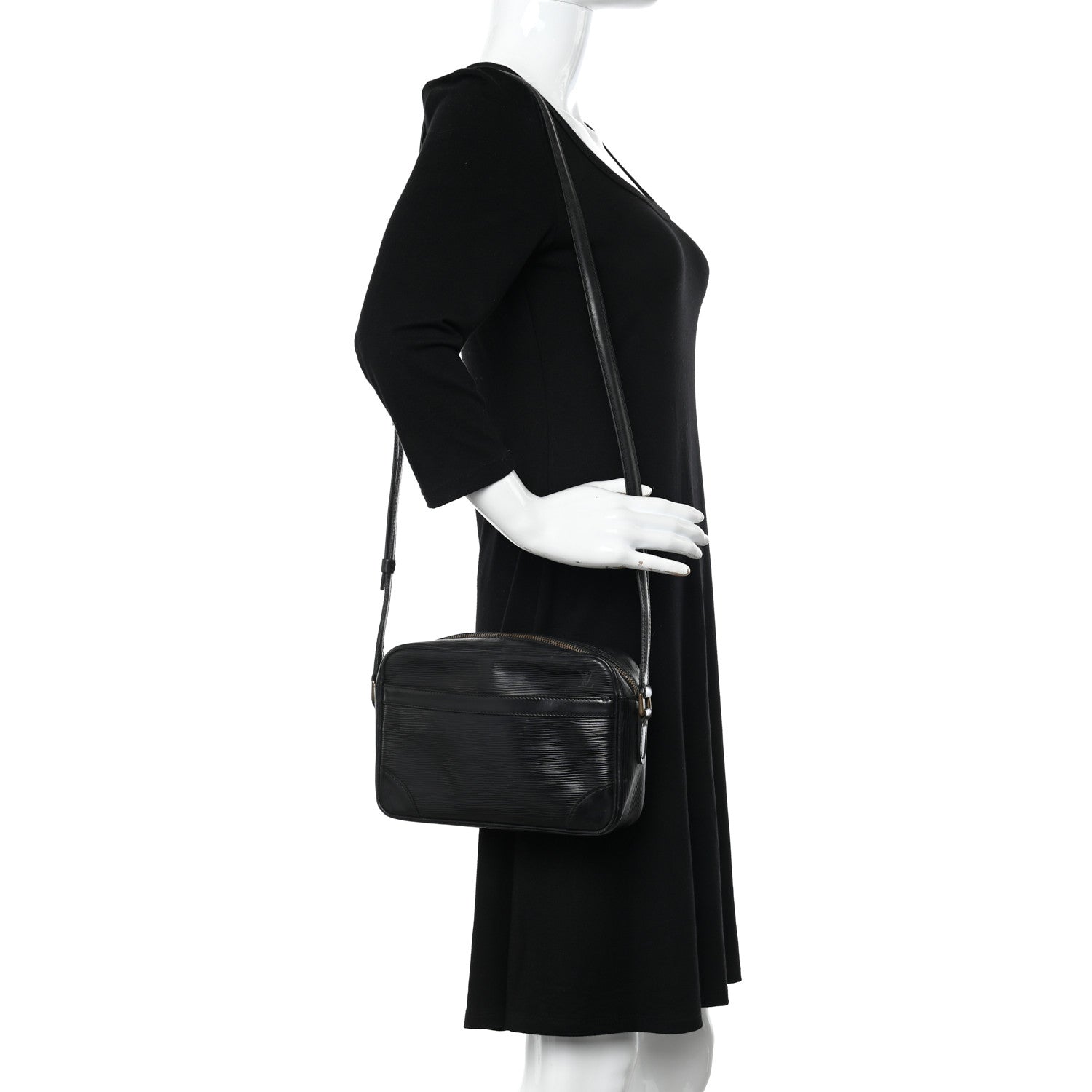 Louis Vuitton Epi Trocadero 24 Black 2 of 18