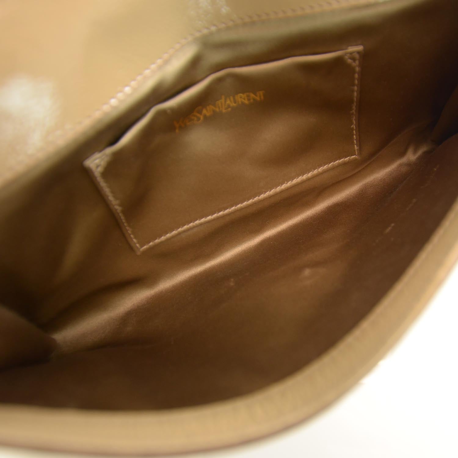 Saint Laurent Patent Small Belle de Jour Clutch Beige 7 of 7