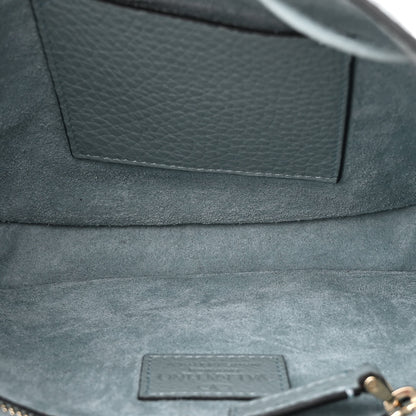 Valentino Garavani Grained Calfskin Rockstud Bucket Bag Amadeus 5 of 9
