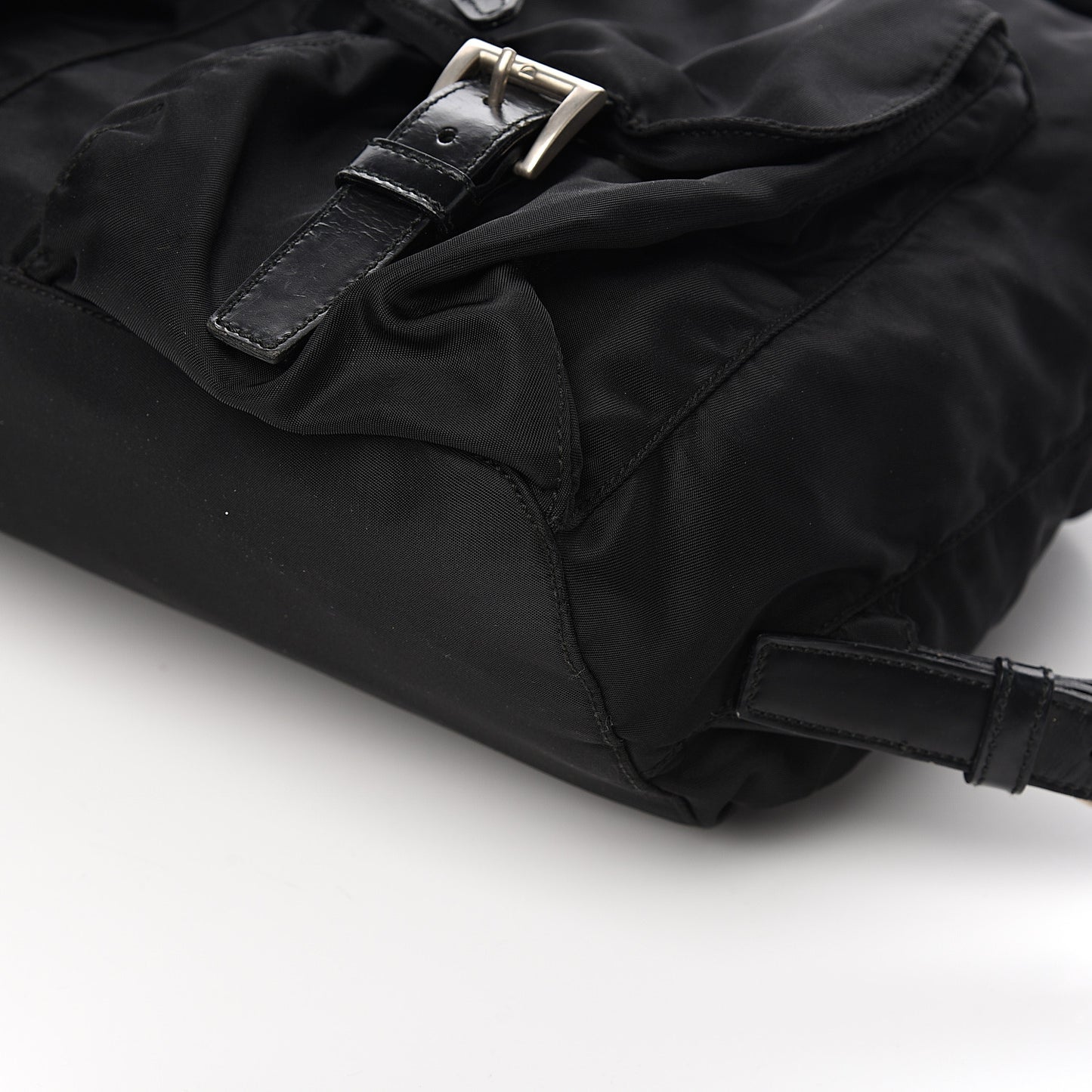 Nylon Vela Medium Backpack Black