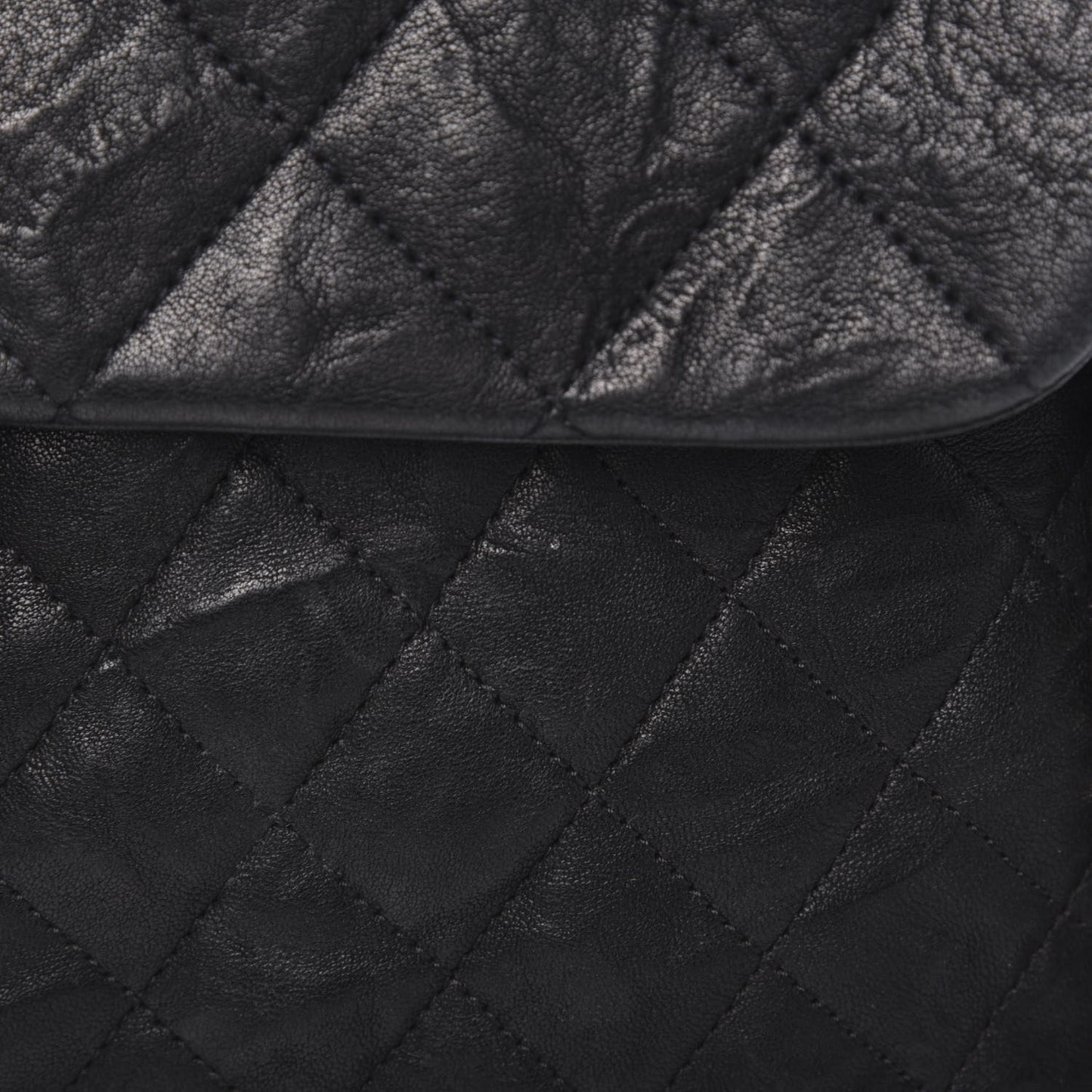 Washed Lambskin Quilted Maxi Chain Around Flap Black