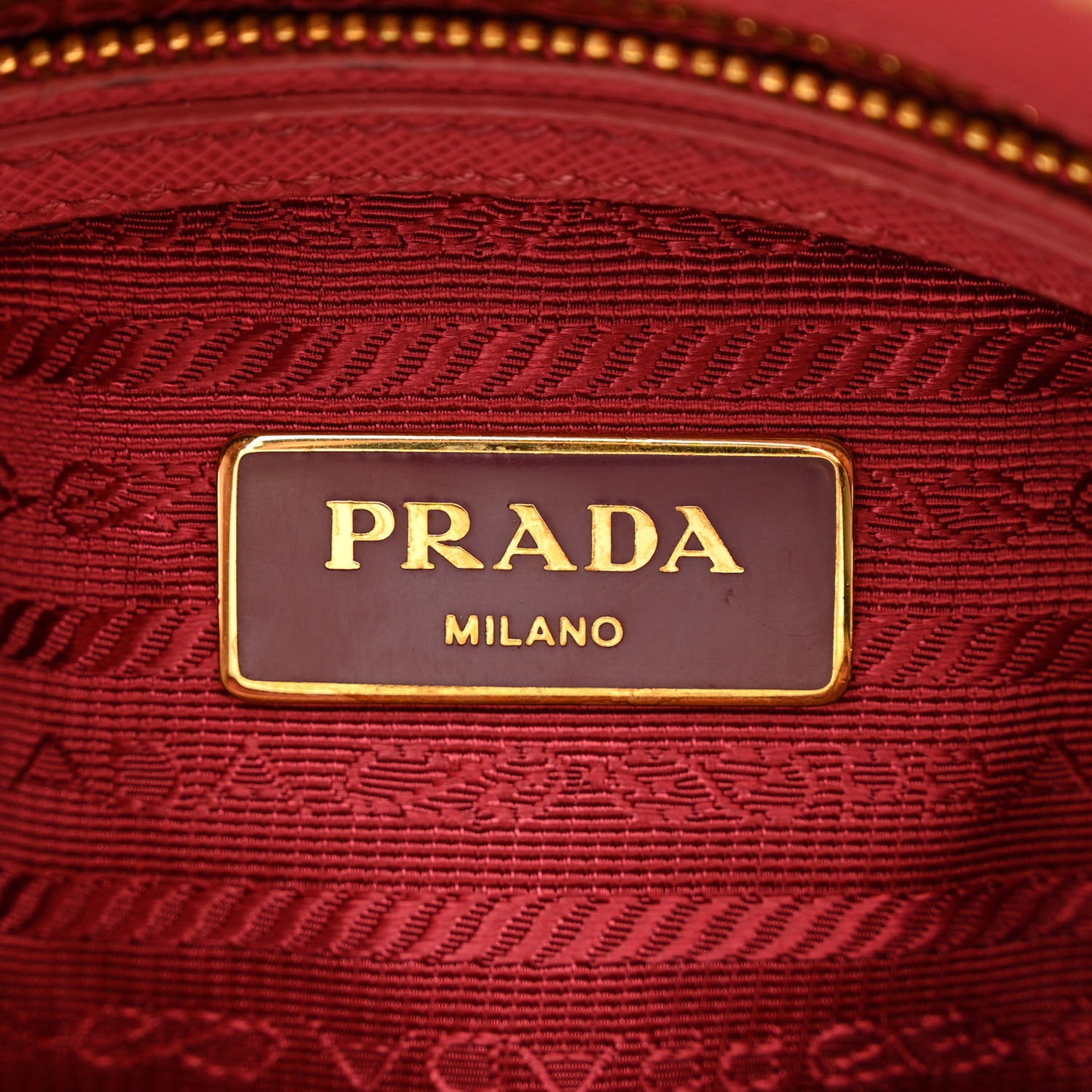 Saffiano Lux Small Promenade Tote Tamaris