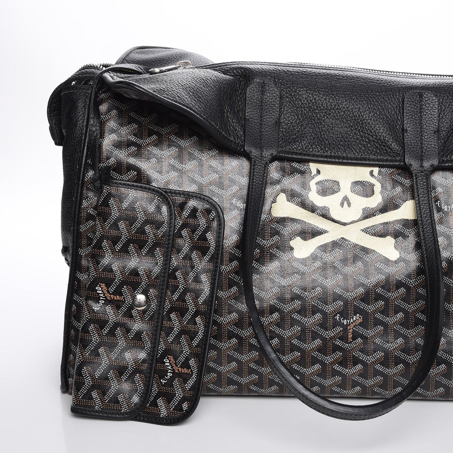 Chevron Sac Hardy Pet Carrier GM Black