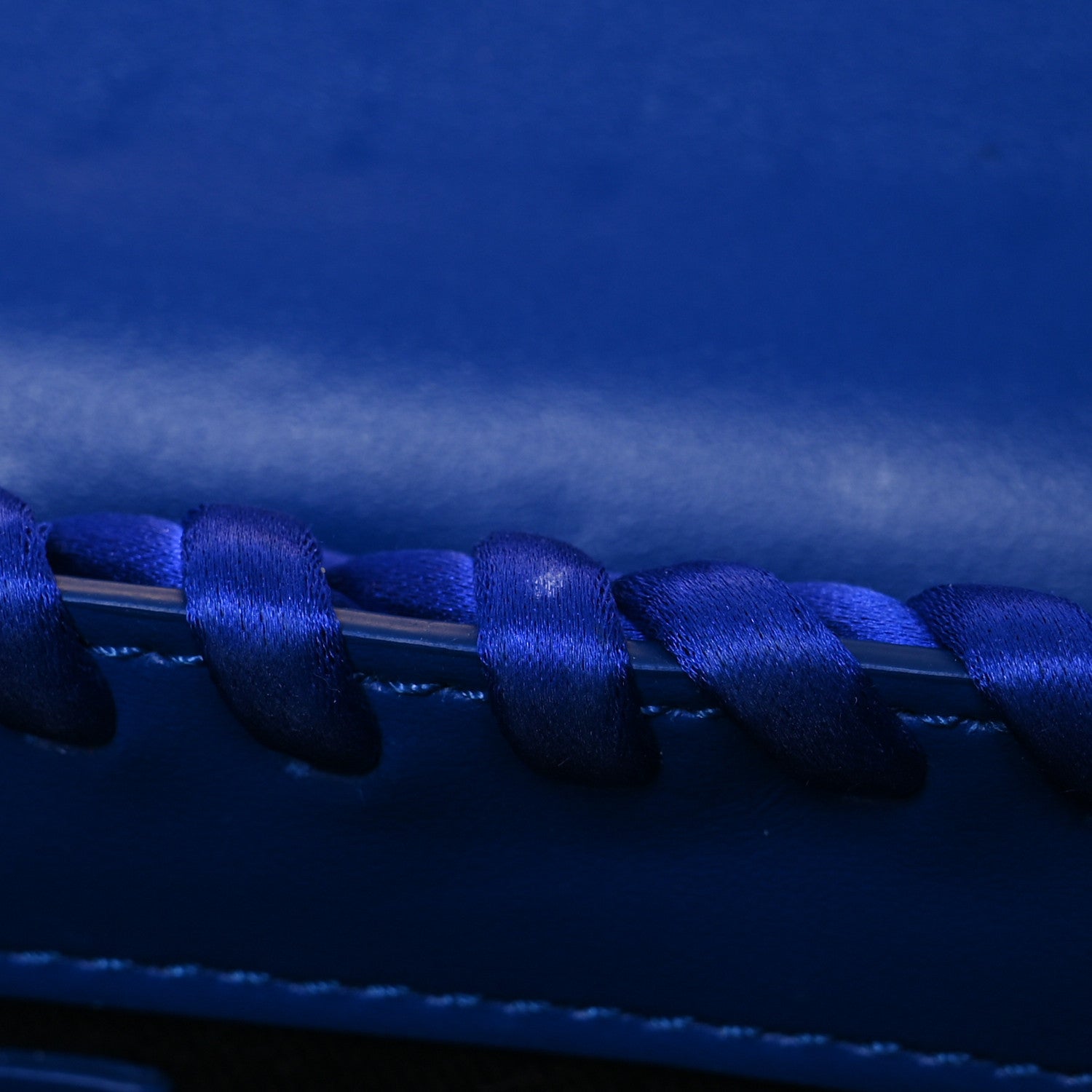 Tom Ford Woven Satin Medium 001 Chain Bag Electric Blue 12 of 14