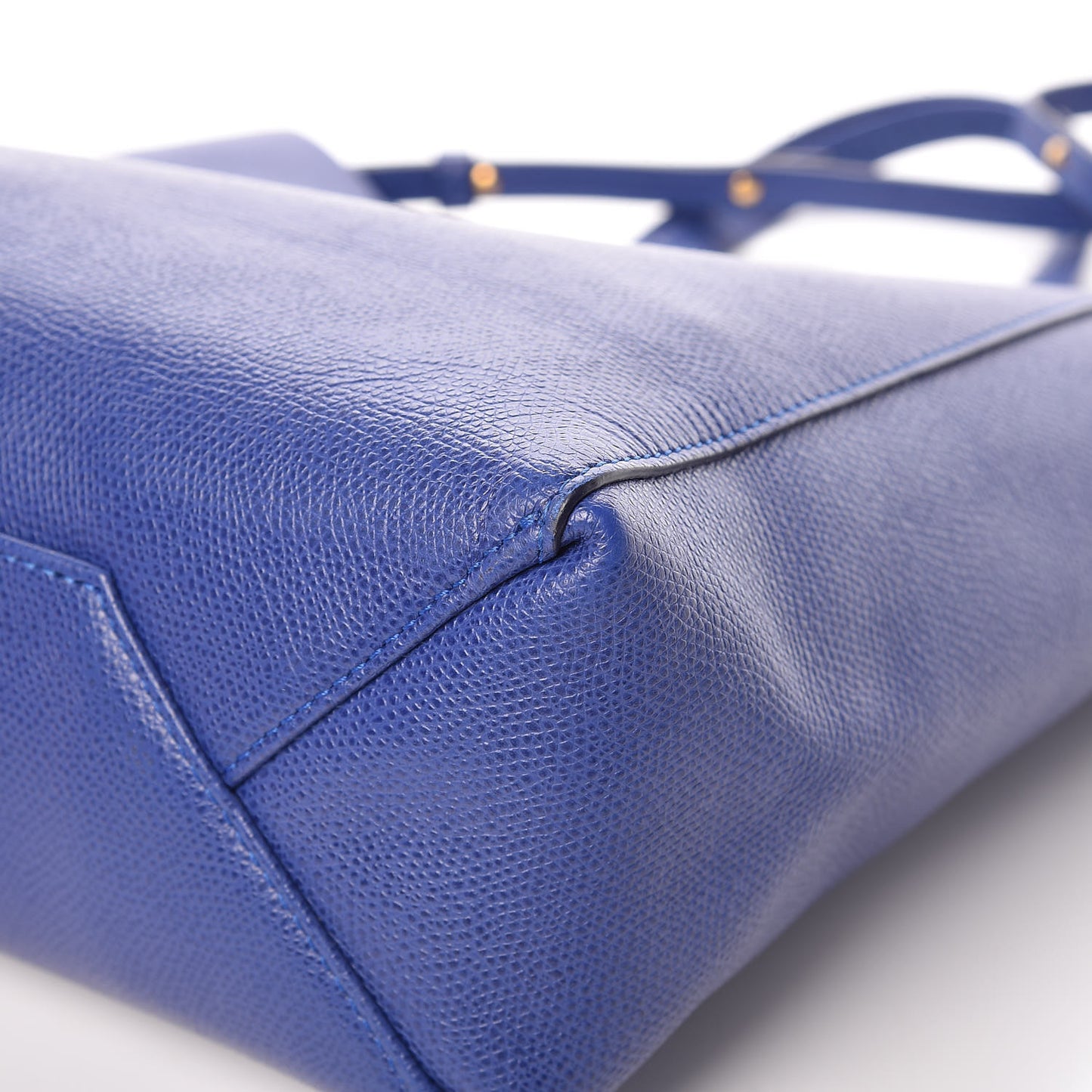 Grained Calfskin Small Vertical Cabas Indigo