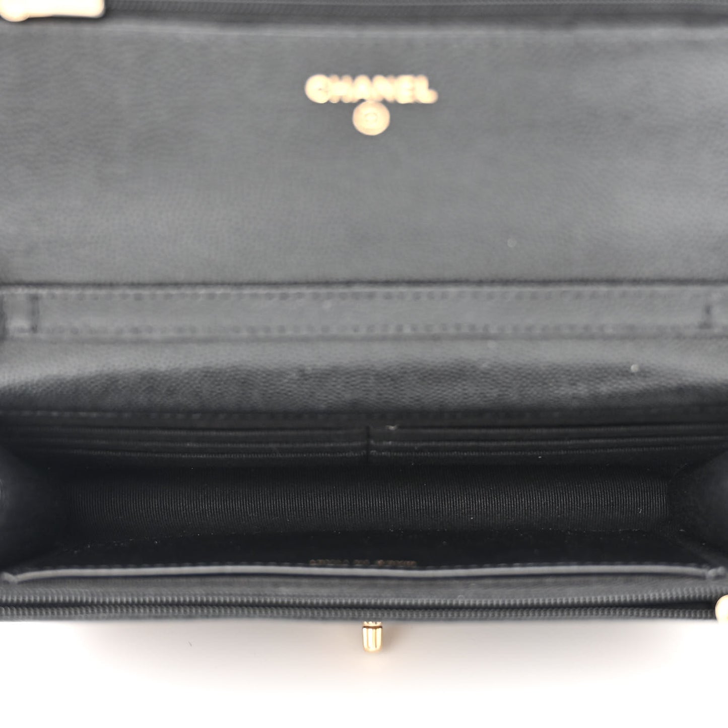 Caviar Quilted Medallion Wallet on Chain WOC Black