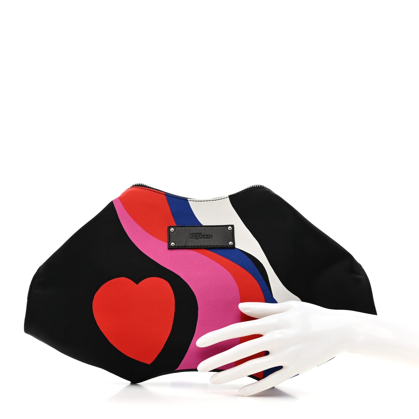 Silk Print De Manta Heart Print Clutch Black Red Pink