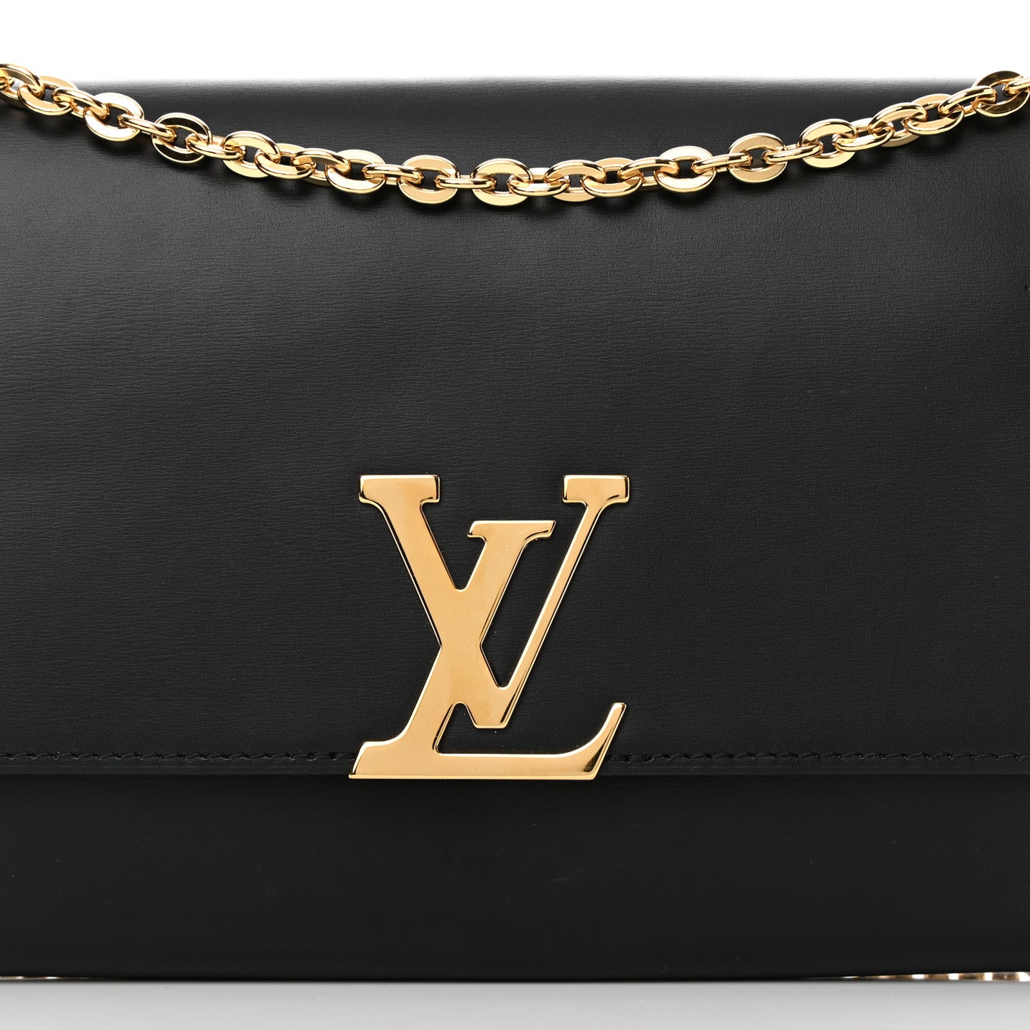 Calfskin Chain Louise GM NM Black