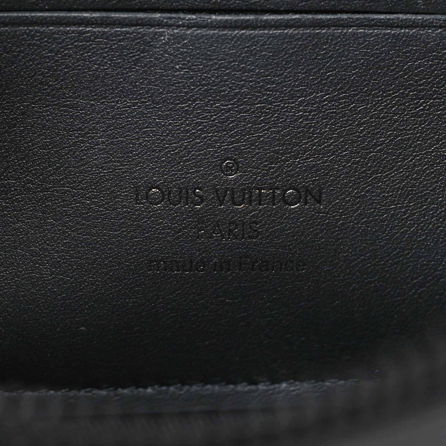 Louis Vuitton Calfskin Aerogram Alpha Wearable Wallet Black 7 of 10