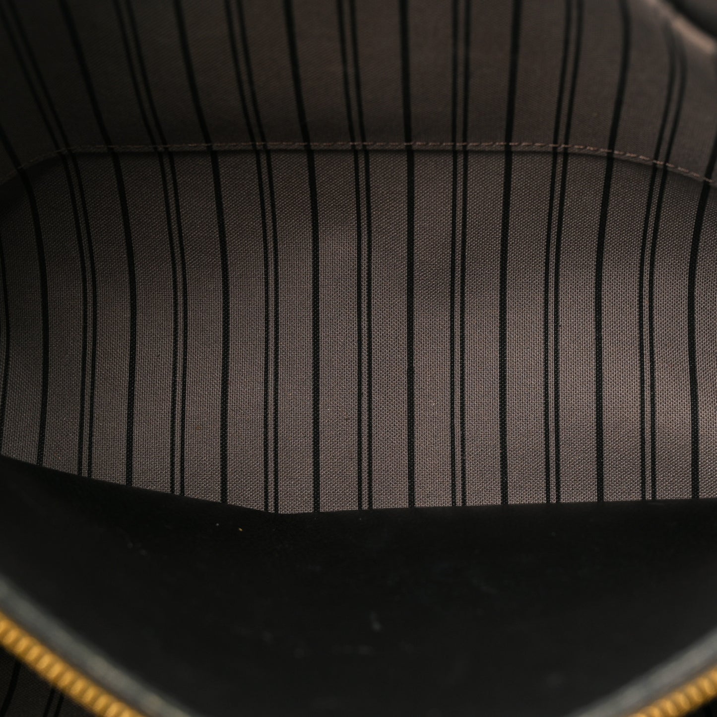 Empreinte Montaigne GM Black