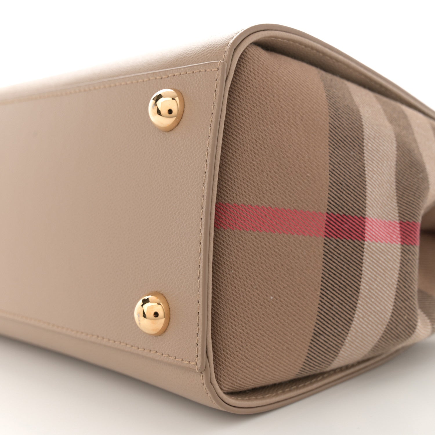 Burberryバッグ Burberry Calfskin Mega Check Small Banwell Tote Chestnut Beige