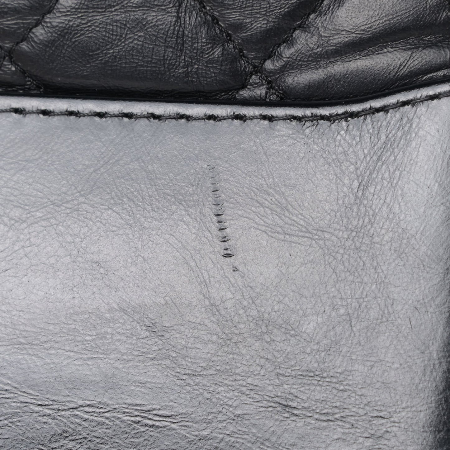 Aged Calfskin Quilted Medium Gabrielle Hobo Black