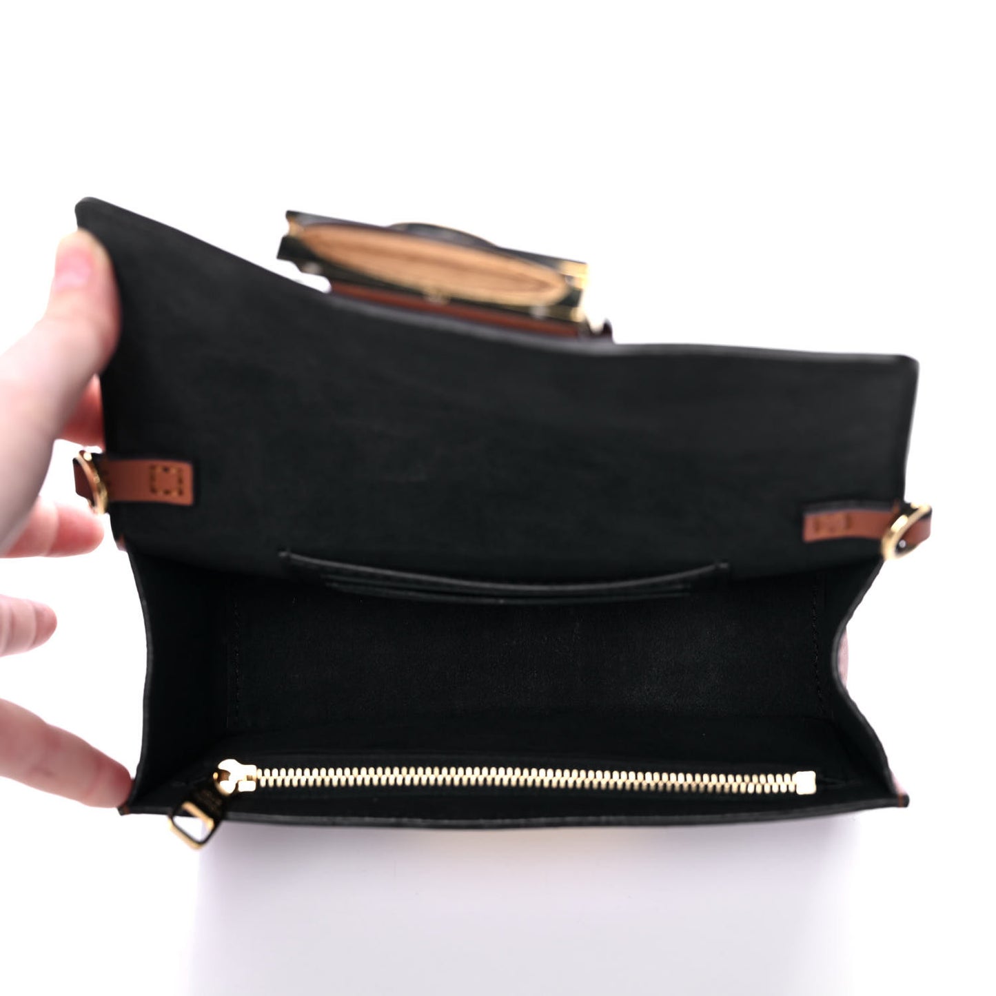 Reverse Monogram Dauphine Chain Wallet