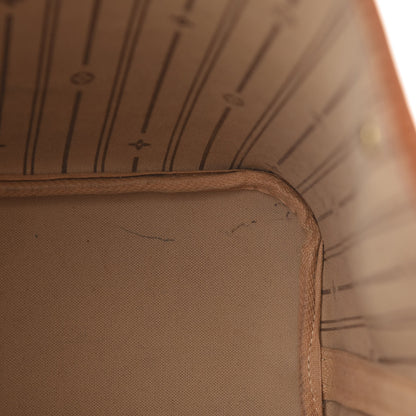 Louis Vuitton Monogram Neverfull MM 9 of 14