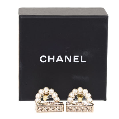 Chanel Pearl Quilted CC Flap Bag Earrings Gold 4 of 5
