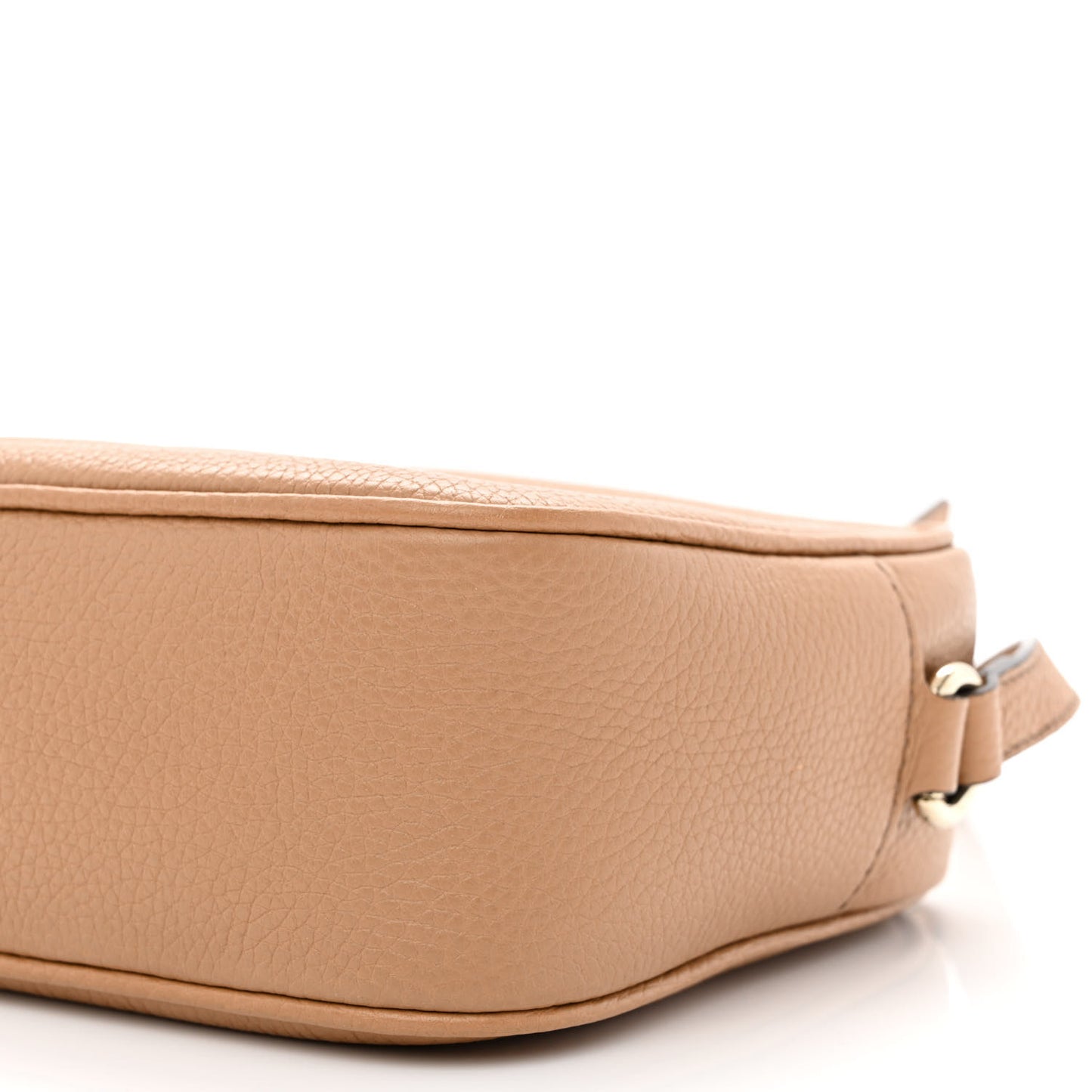 Pebbled Calfskin Small Soho Disco Bag Camelia