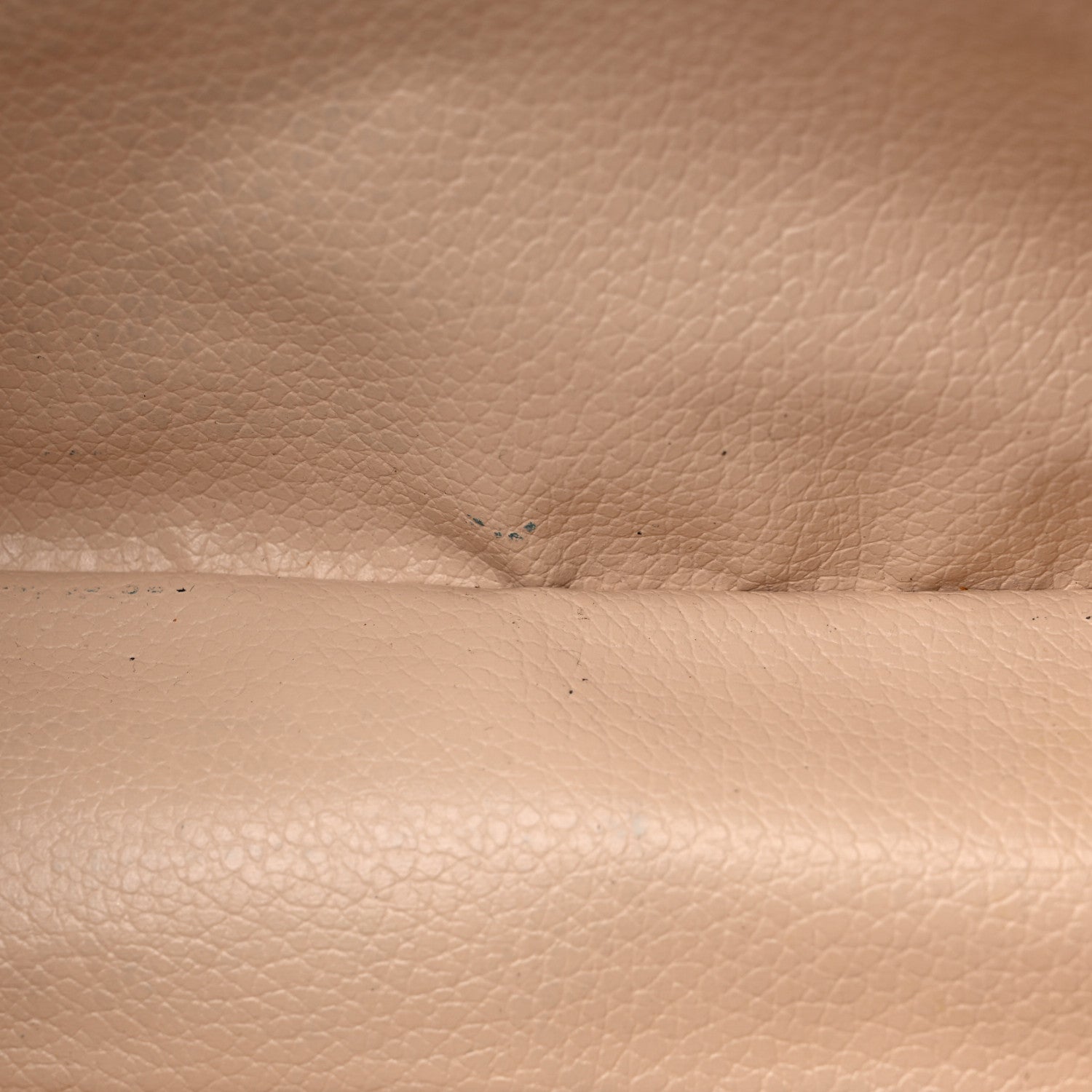 Louis Vuitton Monogram Trousse Toilette 23 9 of 11